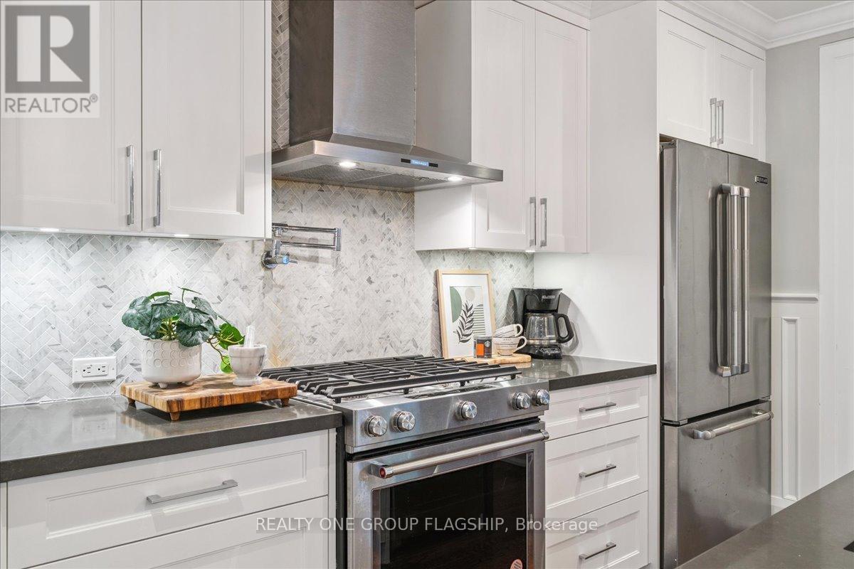 466 St Clements Avenue, Toronto, Ontario  M5N 1M1 - Photo 25 - C12378308
