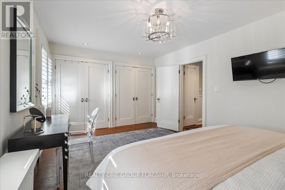 466 St Clements Avenue, Toronto, Ontario  M5N 1M1 - Photo 33 - C12378308