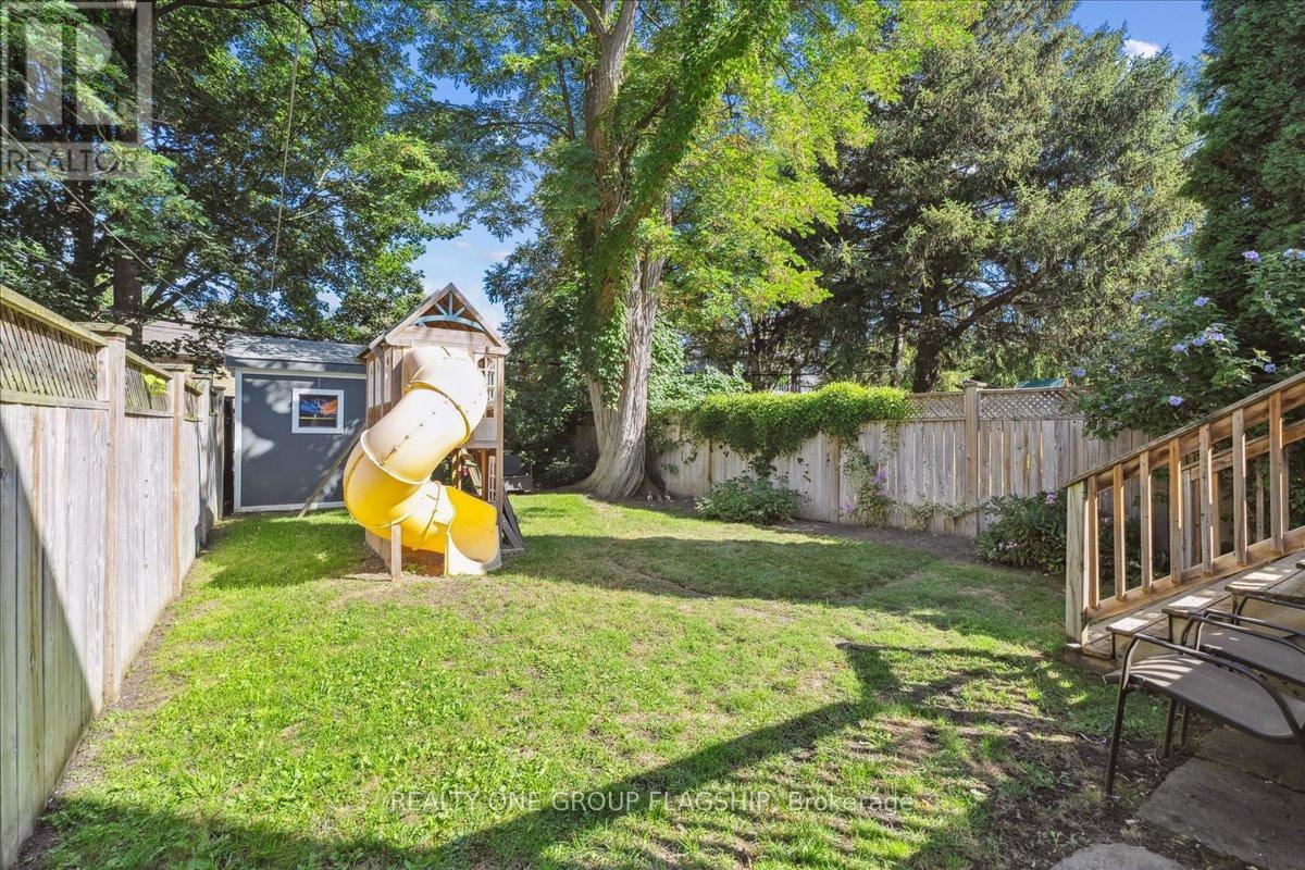 466 St Clements Avenue, Toronto, Ontario  M5N 1M1 - Photo 48 - C12378308