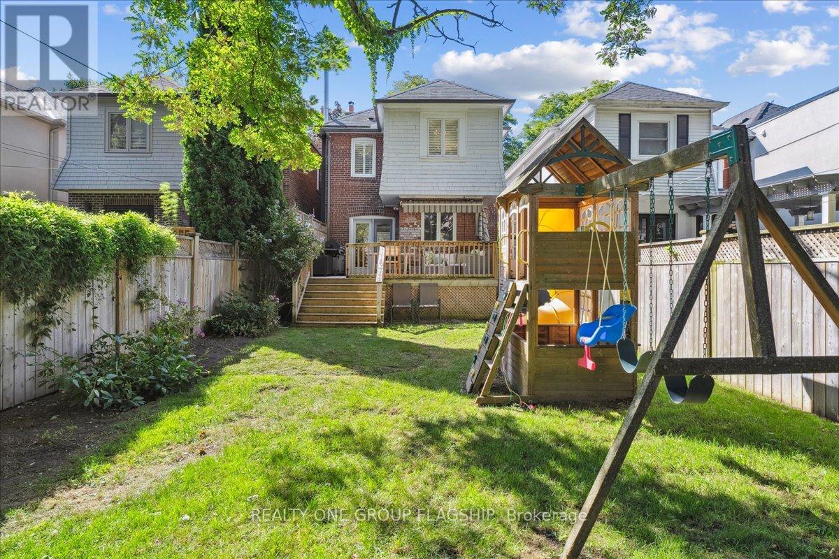 466 St Clements Avenue, Toronto, Ontario  M5N 1M1 - Photo 49 - C12378308