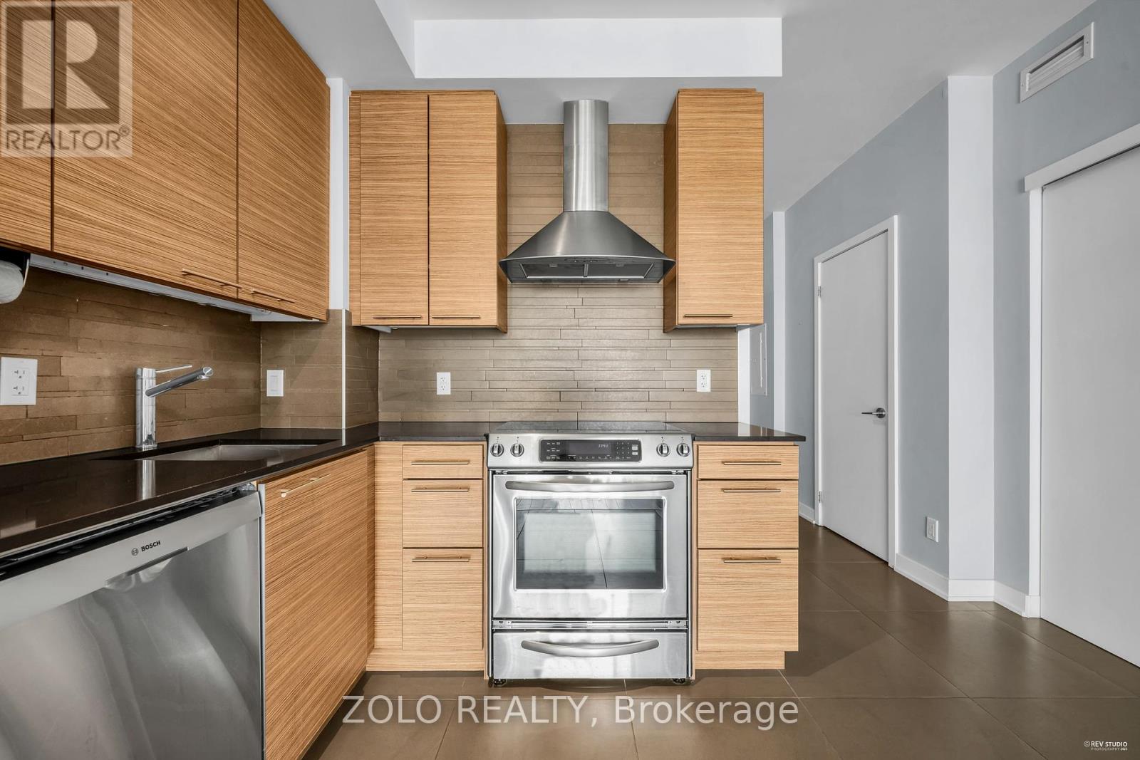 2412 - 1 Market Street, Toronto, Ontario  M5E 0A2 - Photo 23 - C12378315
