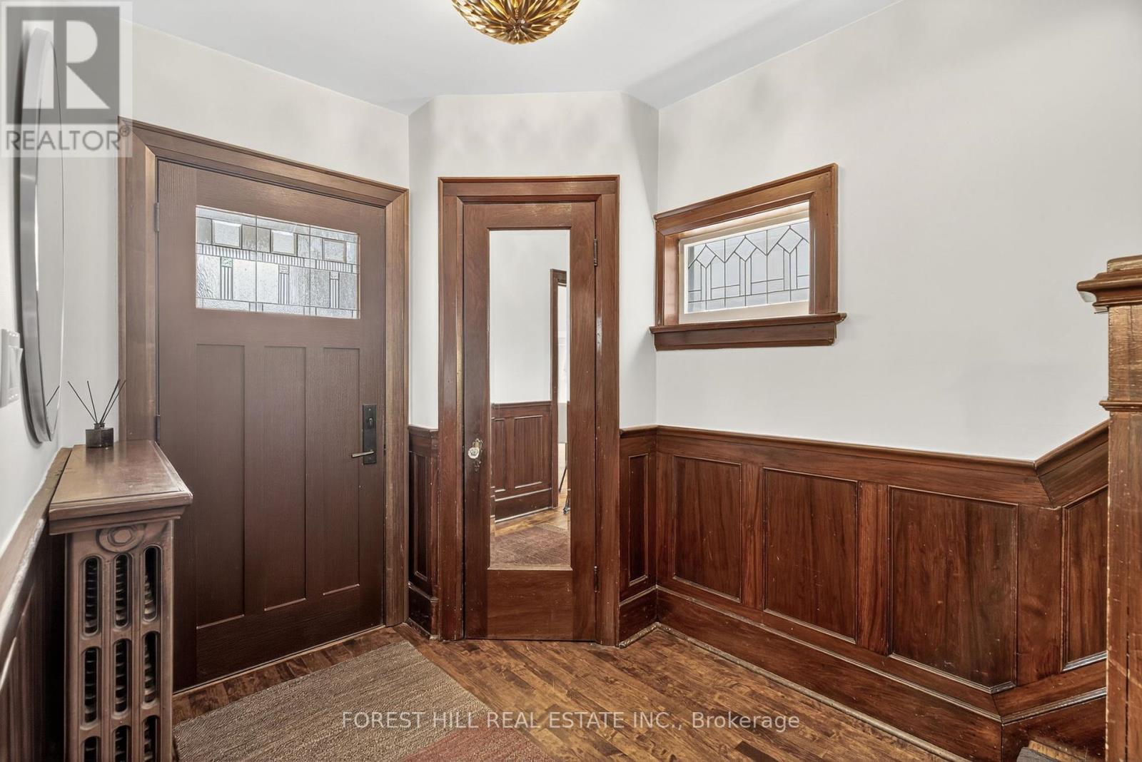 Property at 82 PINEWOOD AVENUE image 5