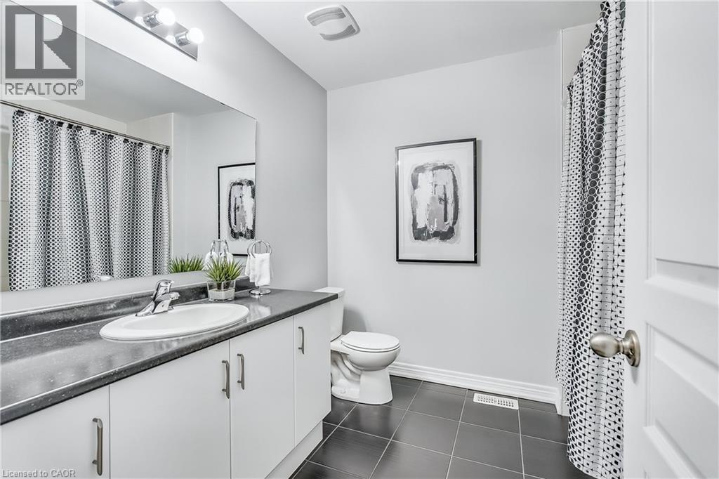163 Lormont Boulevard, Stoney Creek, Ontario  L8J 0K2 - Photo 14 - 40765696