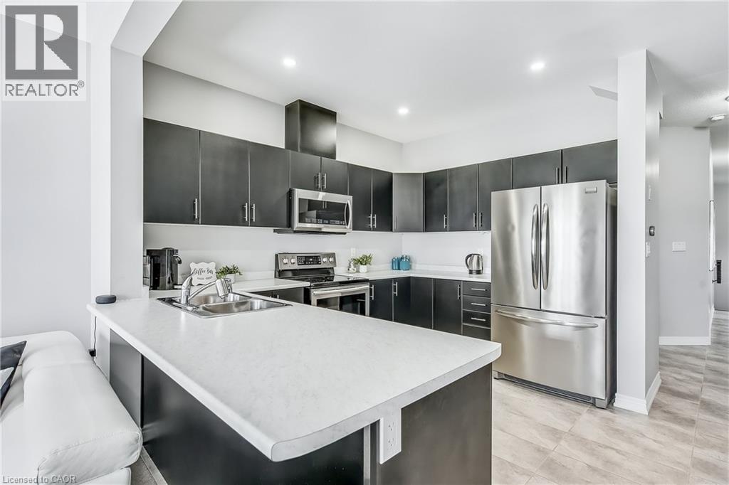 163 Lormont Boulevard, Stoney Creek, Ontario  L8J 0K2 - Photo 5 - 40765696