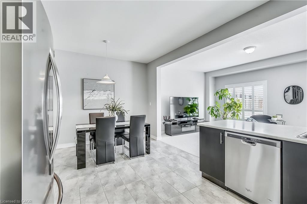 163 Lormont Boulevard, Stoney Creek, Ontario  L8J 0K2 - Photo 7 - 40765696