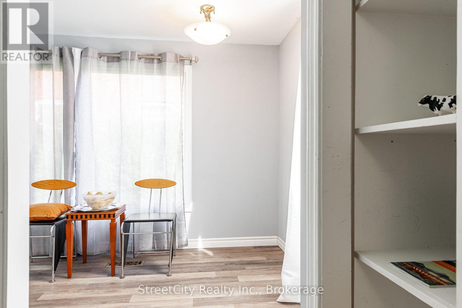208 Birmingham Street, Stratford, Ontario  N5A 2T4 - Photo 19 - X12378469
