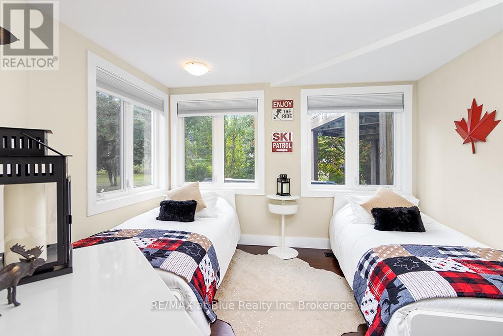 147 Carmichael Crescent, Blue Mountains, Ontario  L9Y 0R2 - Photo 14 - X12378487