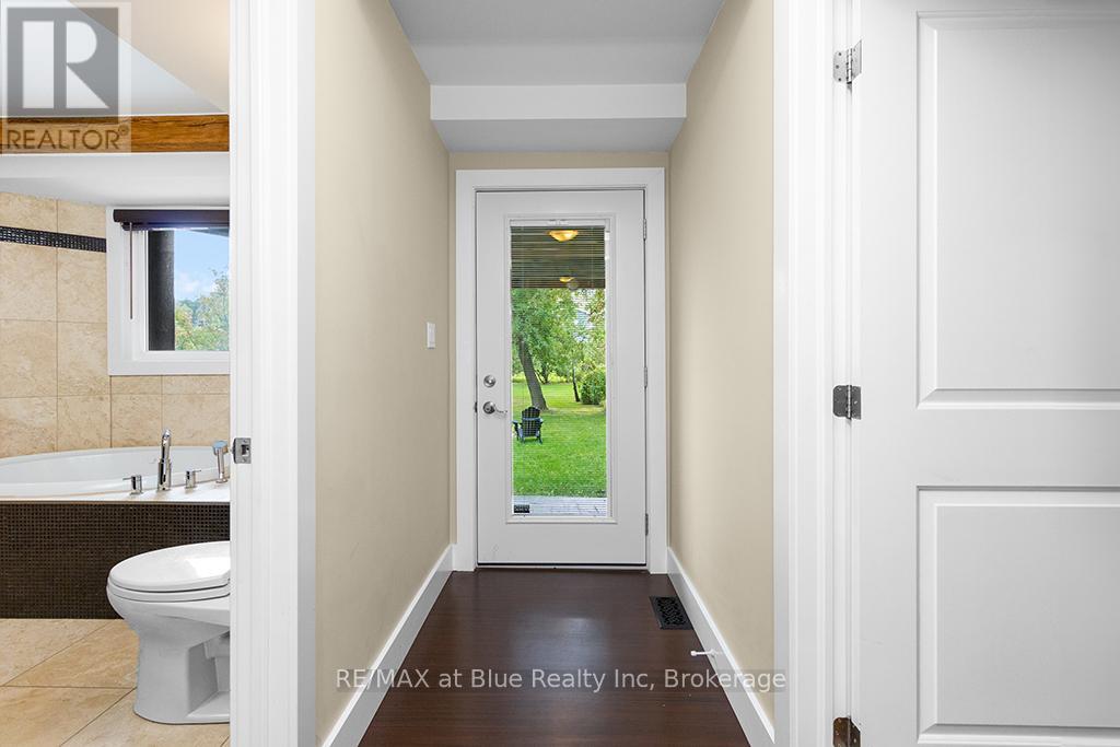 147 Carmichael Crescent, Blue Mountains, Ontario  L9Y 0R2 - Photo 20 - X12378487