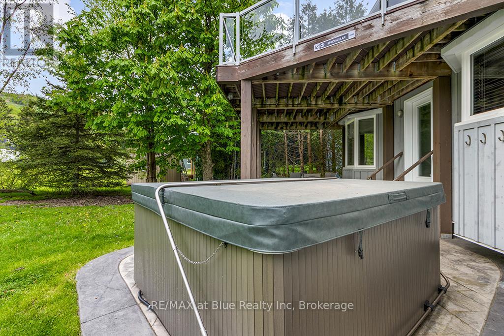 147 Carmichael Crescent, Blue Mountains, Ontario  L9Y 0R2 - Photo 46 - X12378487