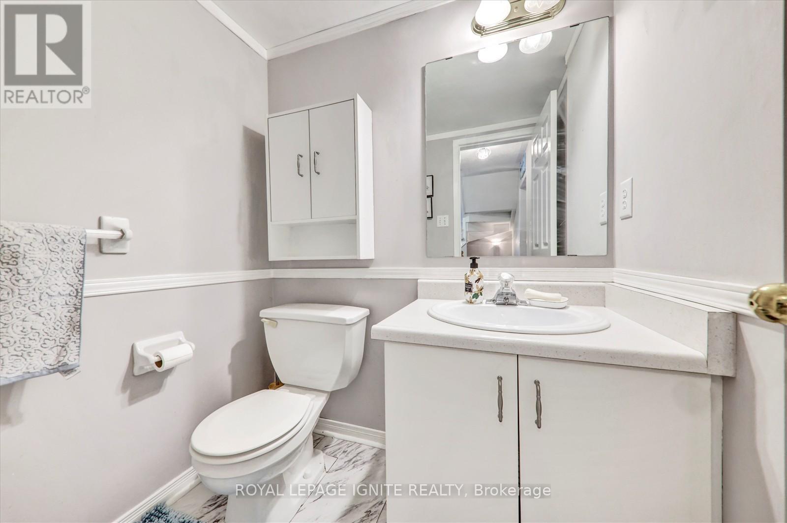 40 - 11 Arnold Estate Lane, Ajax, Ontario  L1S 7L6 - Photo 13 - E12378395