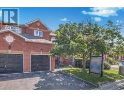 40 - 11 ARNOLD ESTATE LANE, Ajax, Ontario