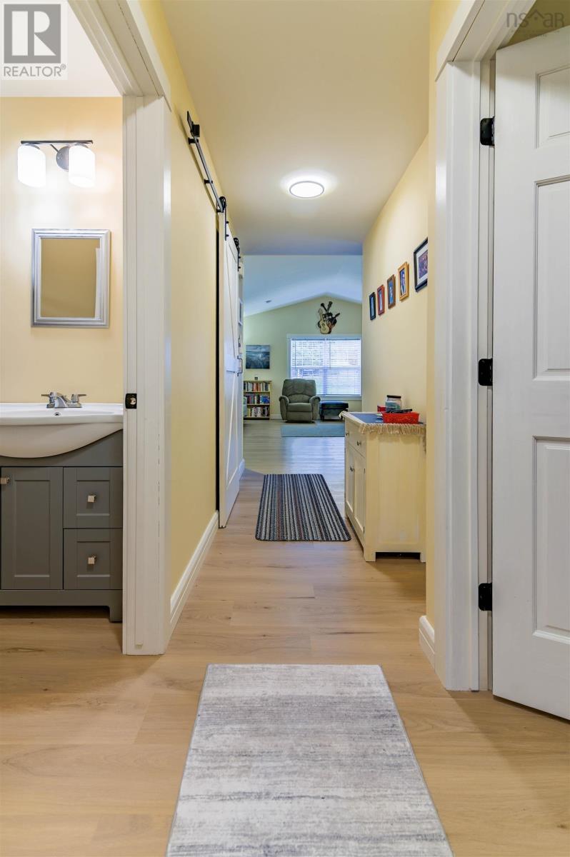 35 Blomidon View Dr, Port Williams, Nova Scotia  B0P 1T0 - Photo 16 - 202522289