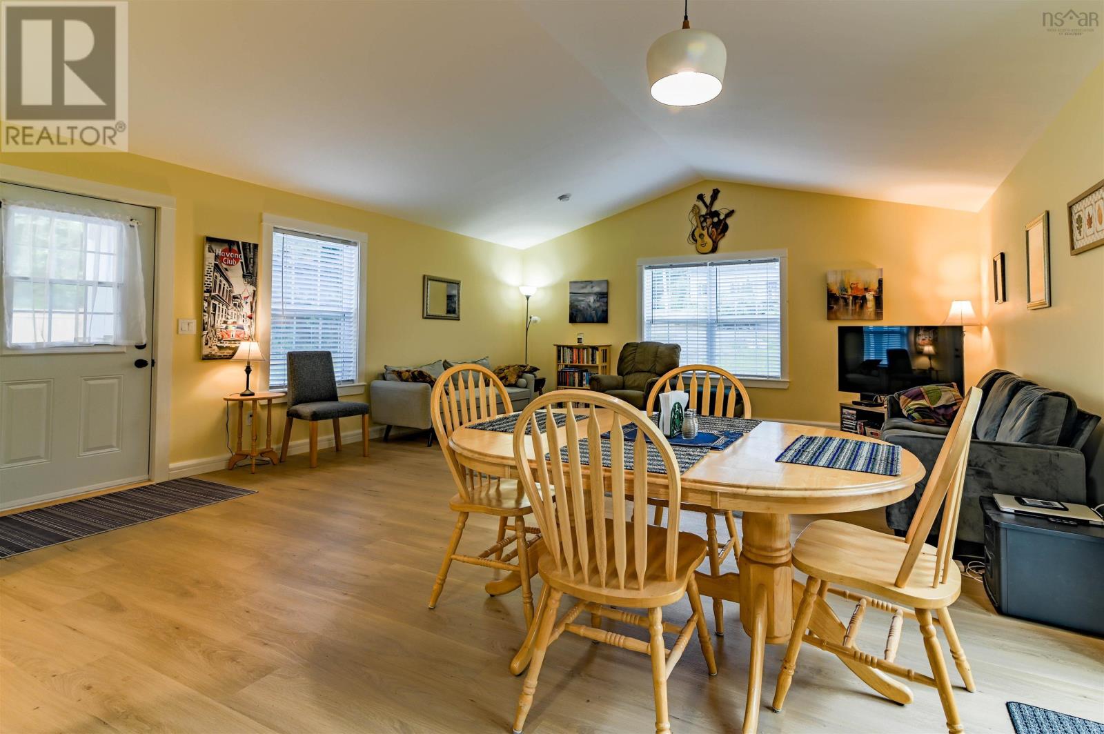 35 Blomidon View Dr, Port Williams, Nova Scotia  B0P 1T0 - Photo 9 - 202522289