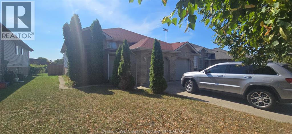 MLS# 25022289: 1551 Dobrich STREET, Windsor, Canada