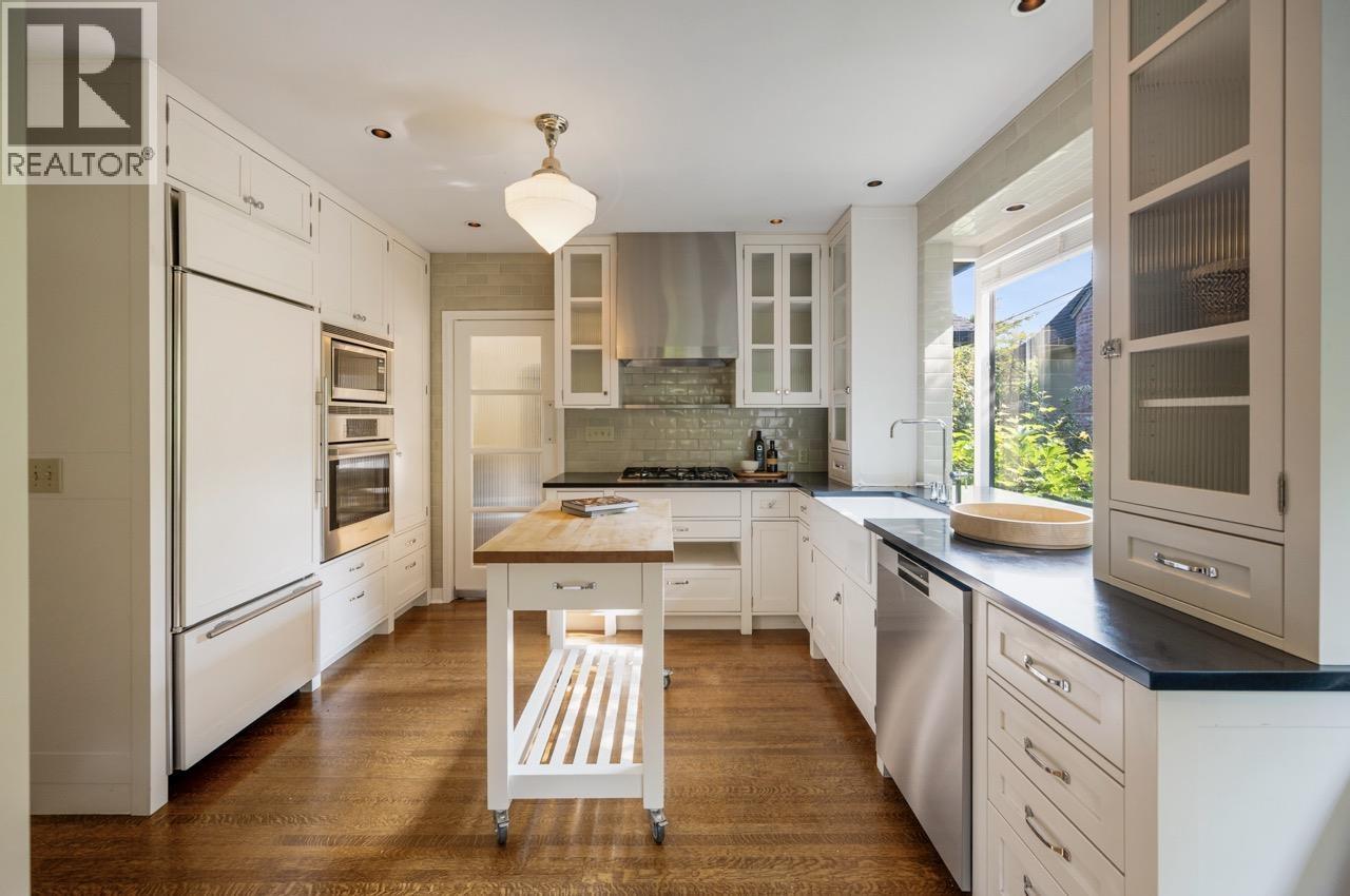 2533 Wallace Crescent, Vancouver, British Columbia  V6R 3V3 - Photo 19 - R3043049