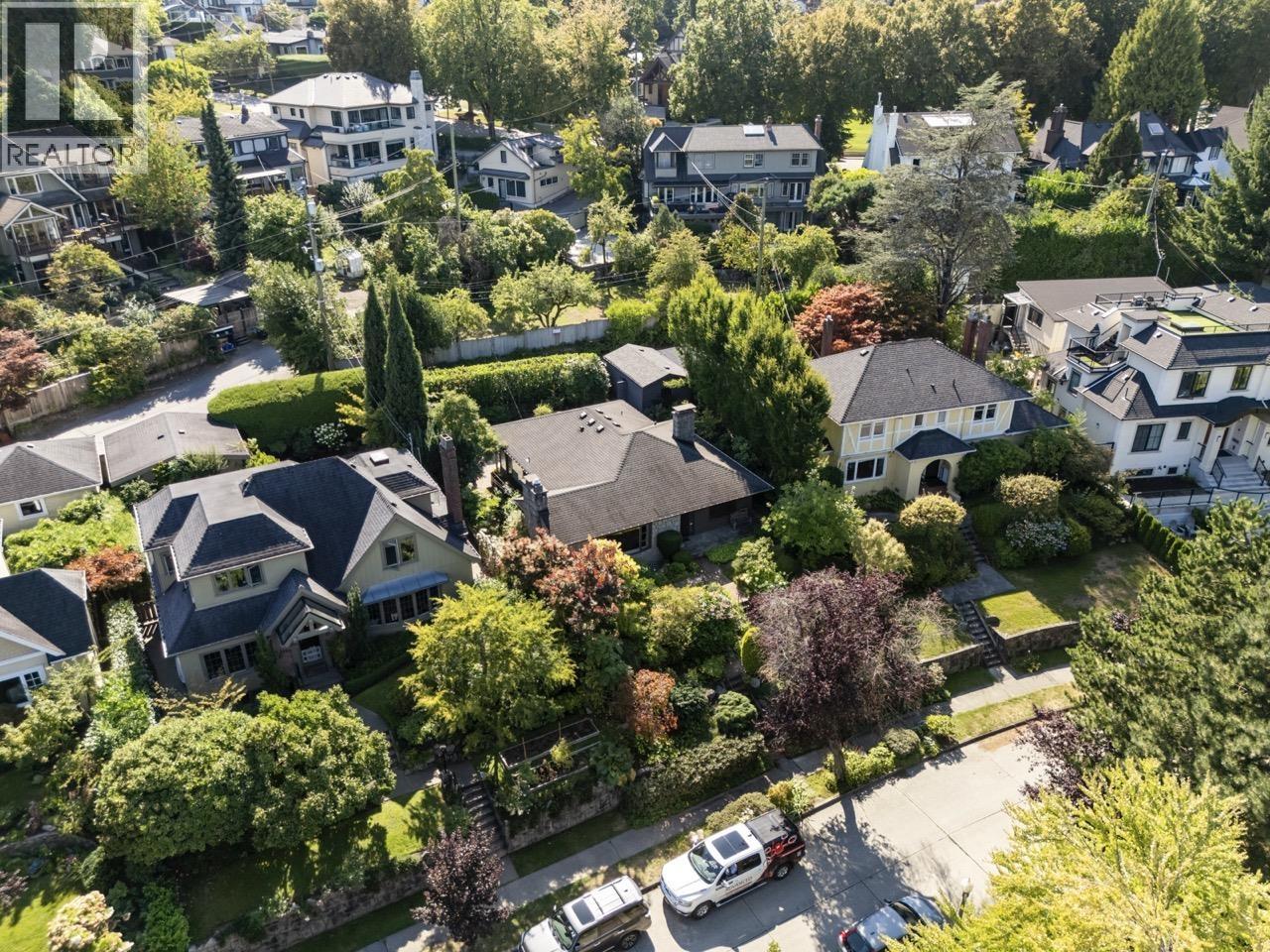 2533 Wallace Crescent, Vancouver, British Columbia  V6R 3V3 - Photo 35 - R3043049