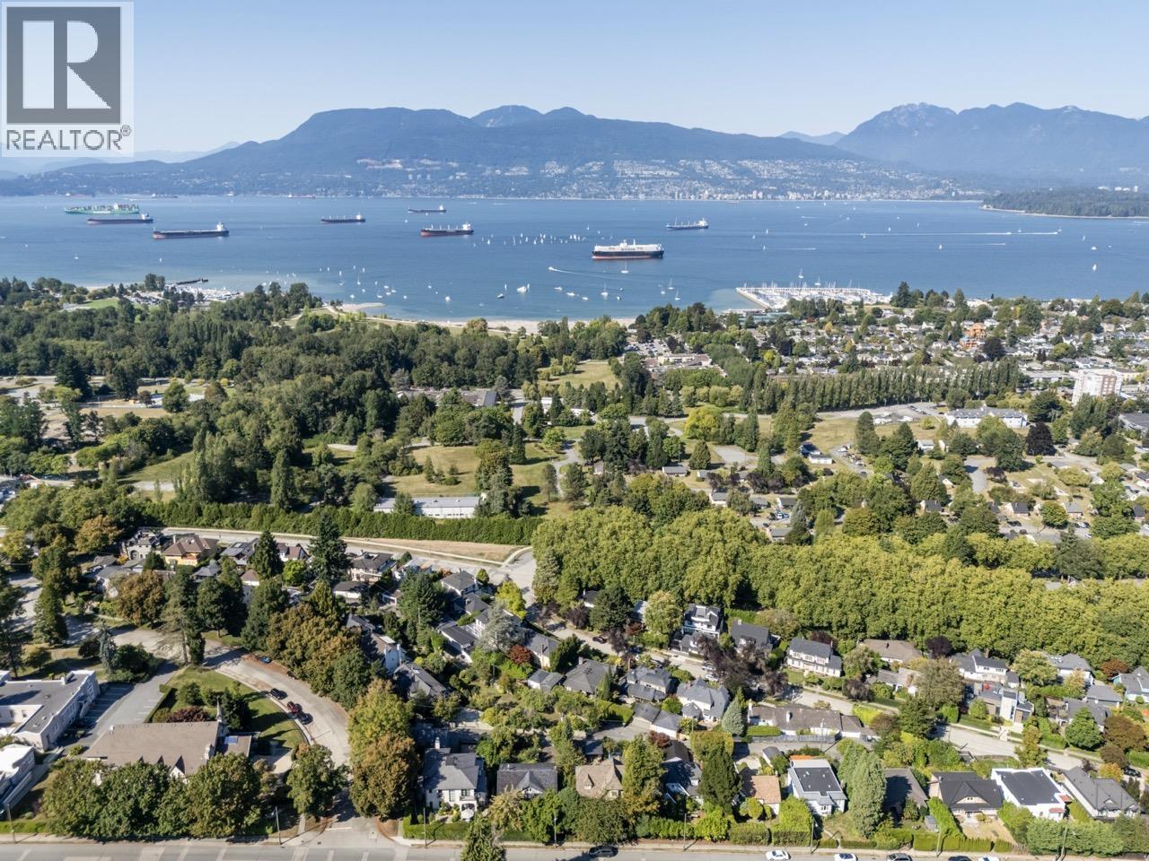 2533 Wallace Crescent, Vancouver, British Columbia  V6R 3V3 - Photo 38 - R3043049