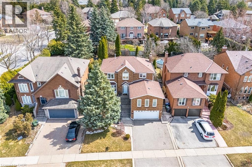 41 Christie Drive, Brampton, Ontario  L6Z 3J6 - Photo 2 - 40765864
