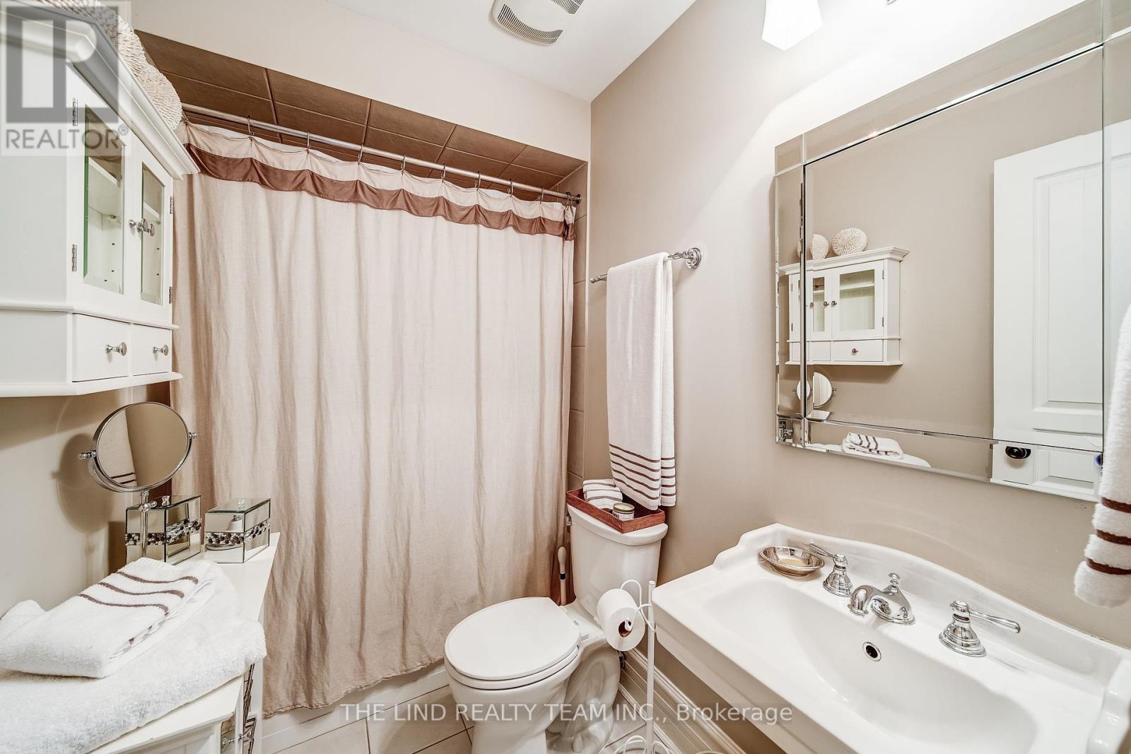 22 - 88 Stonecliffe Crescent, Aurora, Ontario  L4G 7Z6 - Photo 21 - N12378268
