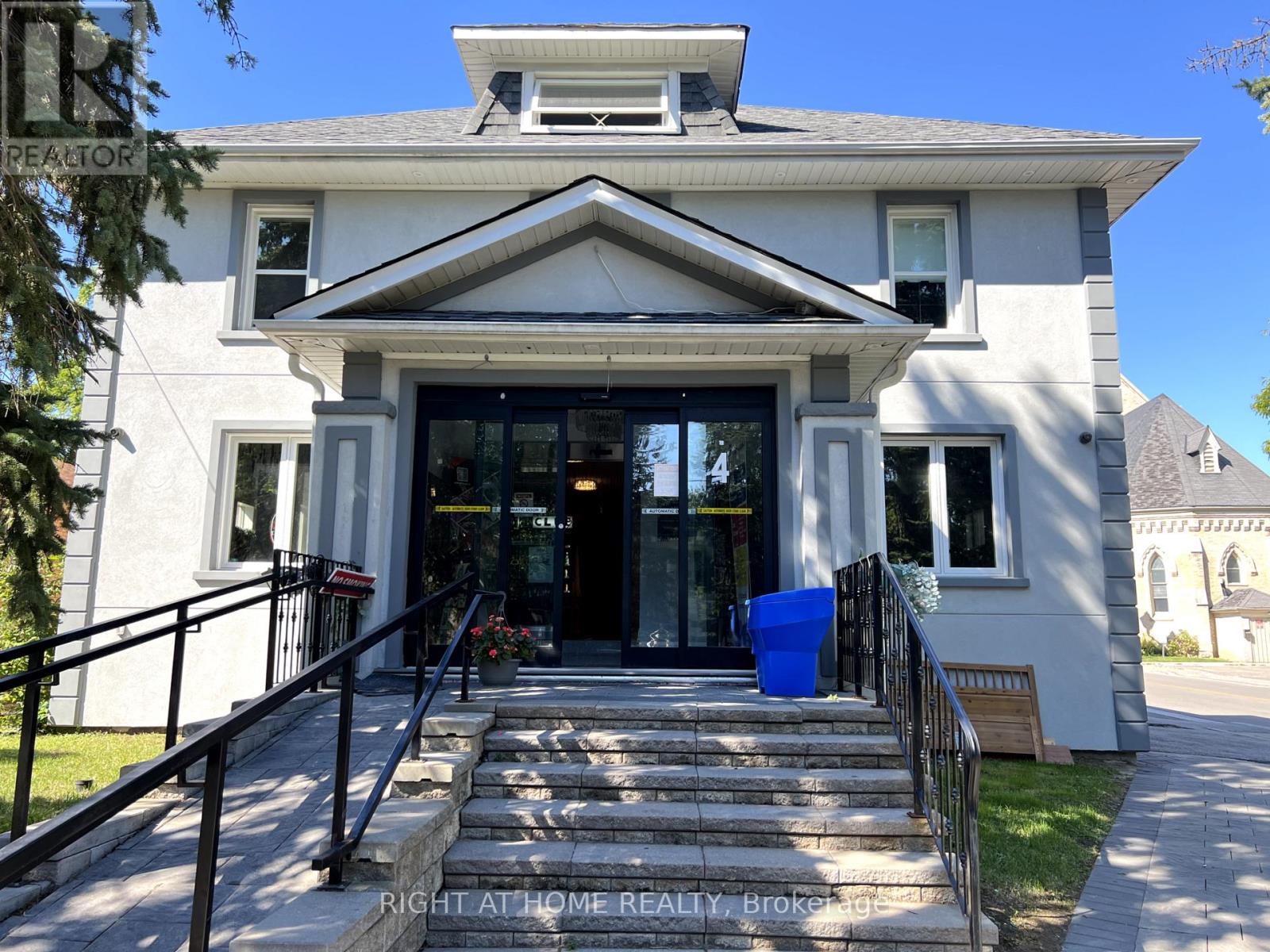 4 - 4 CHURCH STREET S, Richmond Hill, Ontario