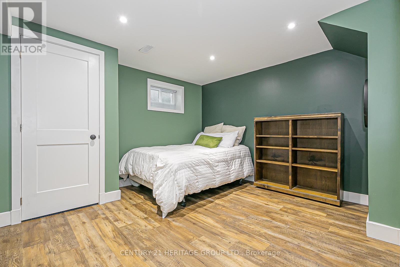 164 Park Avenue, Newmarket, Ontario  L3Y 1V1 - Photo 26 - N12378330
