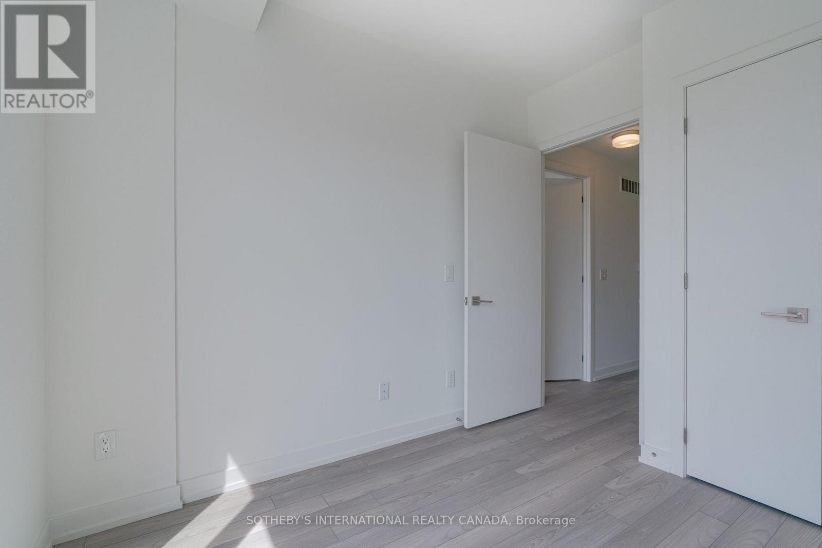C-308 - 6 Red Squirrel Lane, Richmond Hill, Ontario  L4S 0P5 - Photo 11 - N12378345