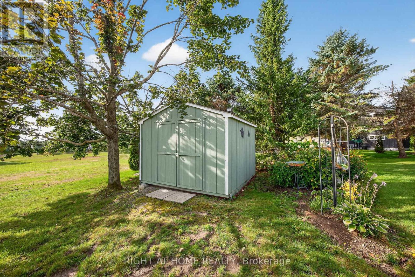 57 Highland Drive, Oro-Medonte, Ontario  L0L 2L0 - Photo 35 - S12378311
