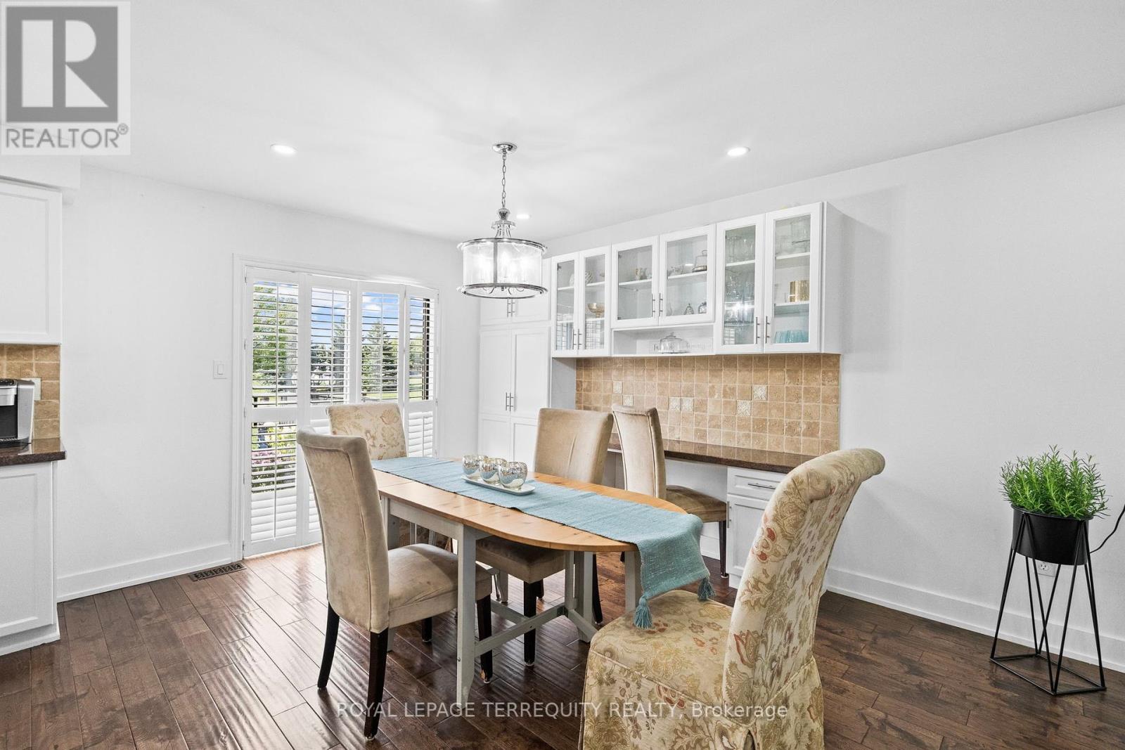 118 Van Scott Drive, Brampton, Ontario  L7A 1N4 - Photo 13 - W12378406