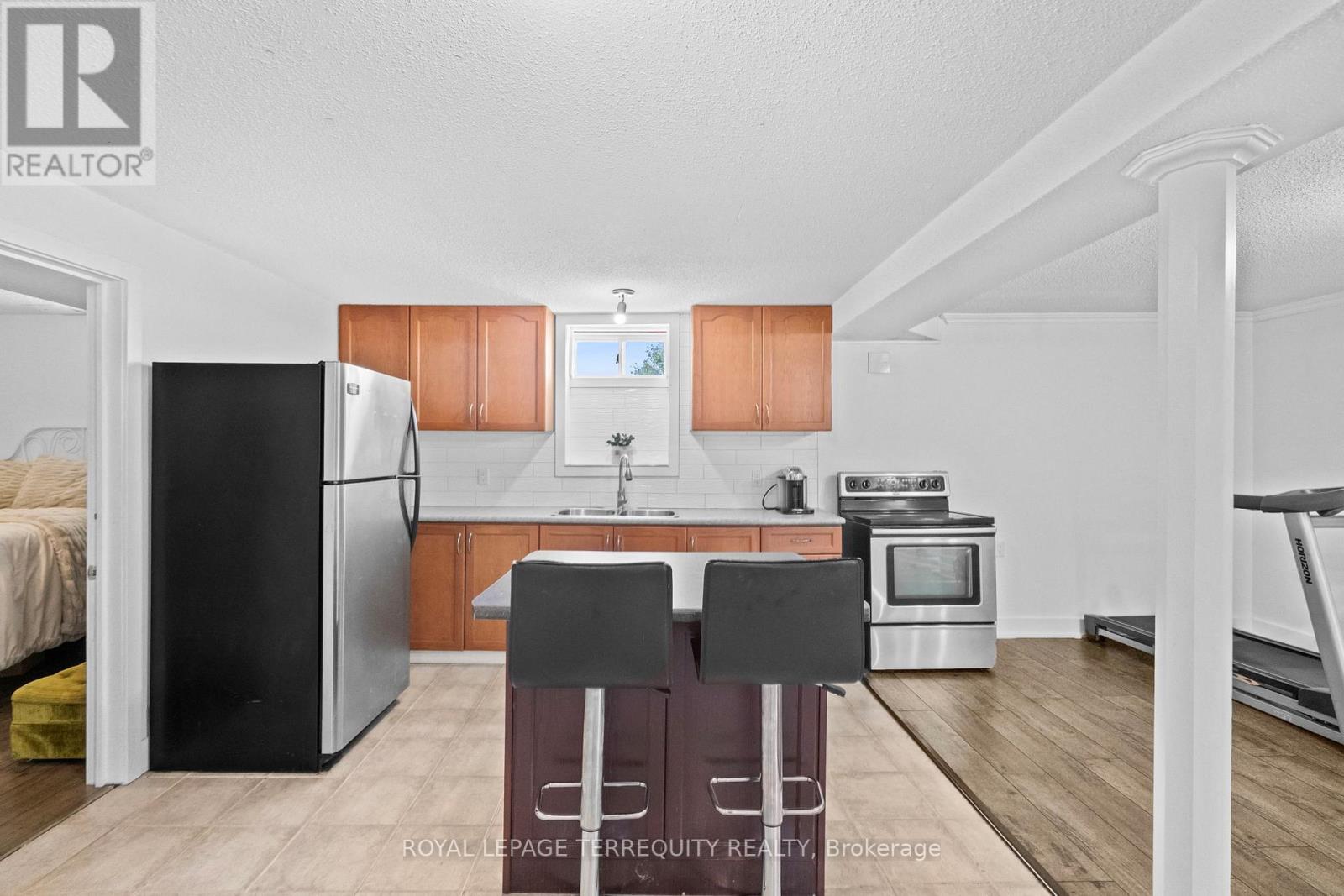 118 Van Scott Drive, Brampton, Ontario  L7A 1N4 - Photo 38 - W12378406