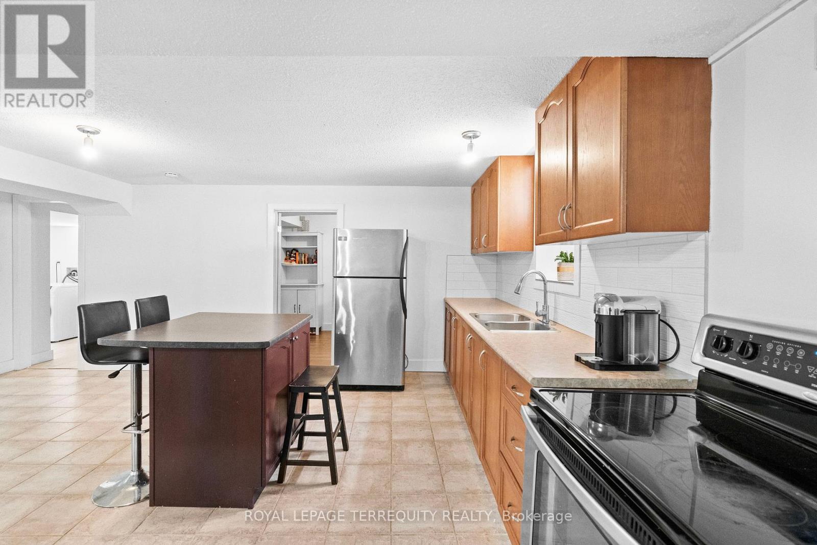 118 Van Scott Drive, Brampton, Ontario  L7A 1N4 - Photo 39 - W12378406