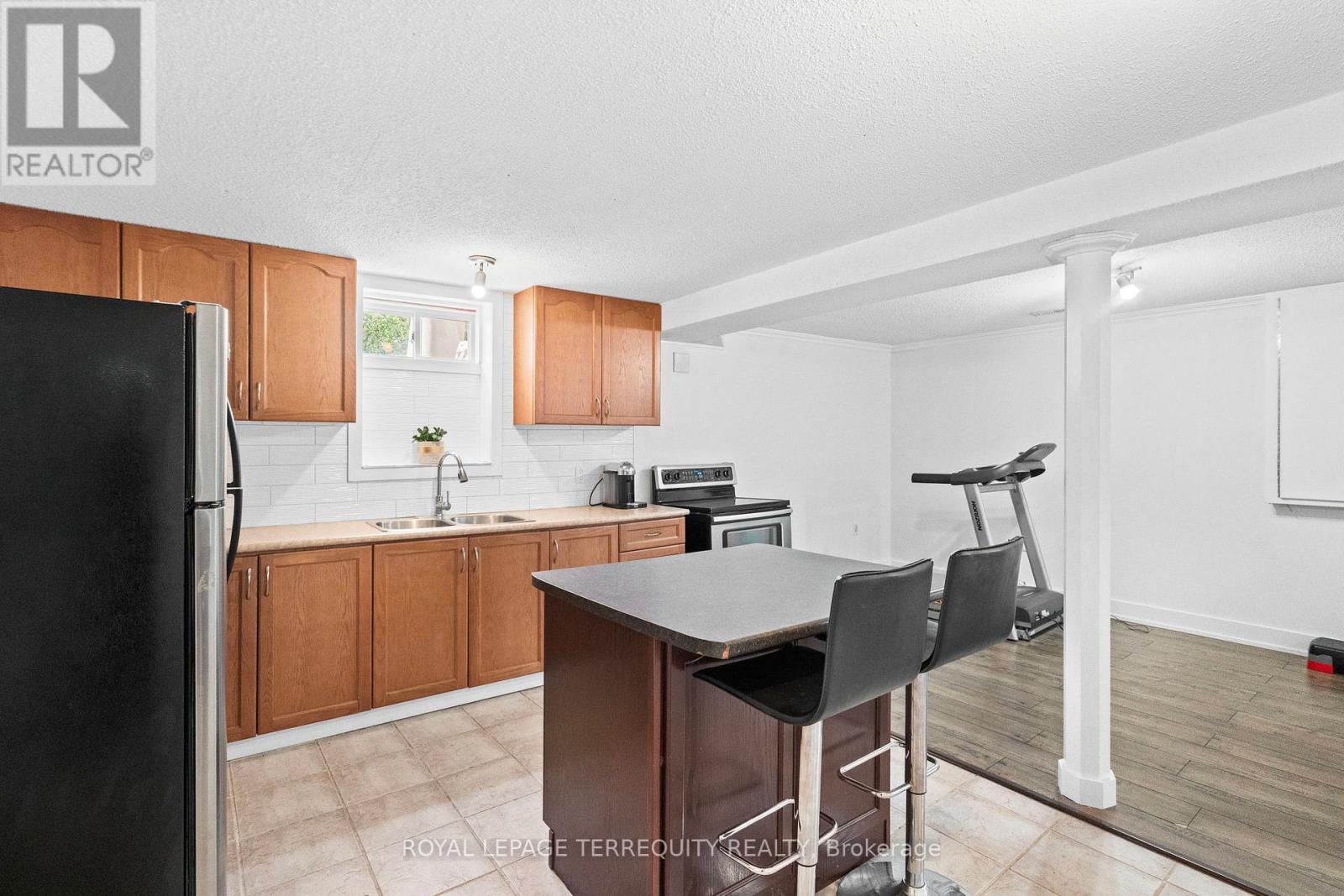 118 Van Scott Drive, Brampton, Ontario  L7A 1N4 - Photo 40 - W12378406