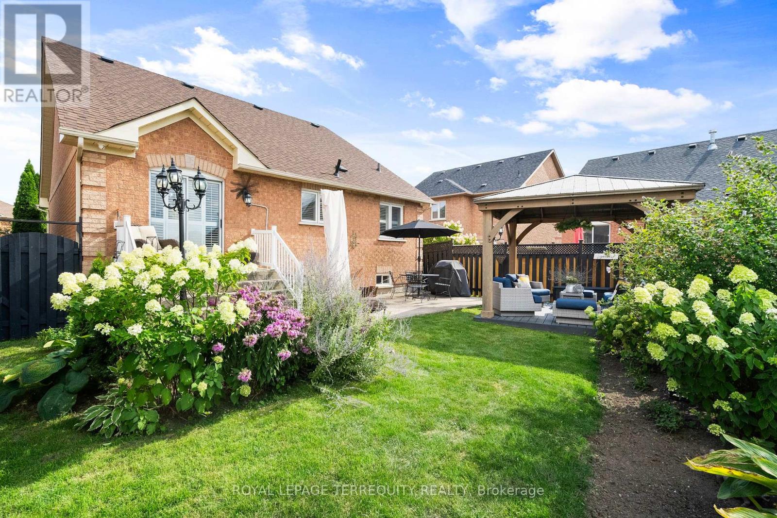 118 Van Scott Drive, Brampton, Ontario  L7A 1N4 - Photo 46 - W12378406