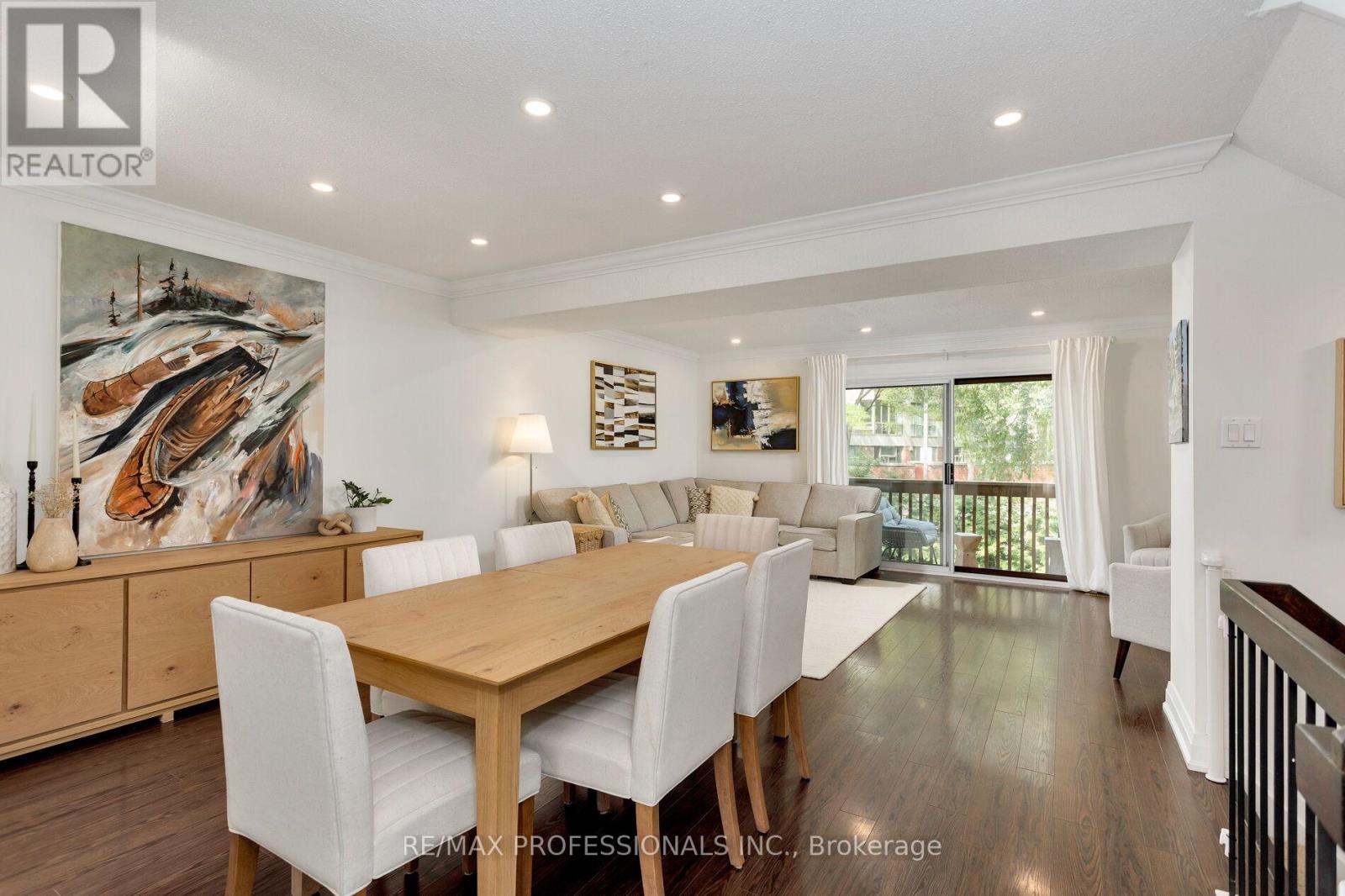 Property at 82 - 1080 WALDEN CIRCLE image 5