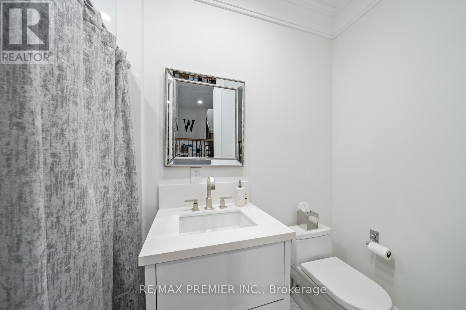 56a Bellman Avenue, Toronto, Ontario  M8W 4A4 - Photo 37 - W12378122