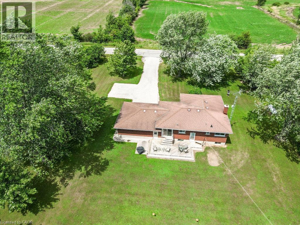 881 Kings Row, Dunnville, Ontario  N1A 2W8 - Photo 8 - 40752864