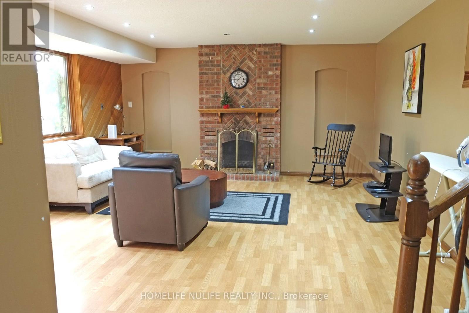 141 Castlegrove Boulevard, London North, Ontario  N6G 3T3 - Photo 7 - X12378306