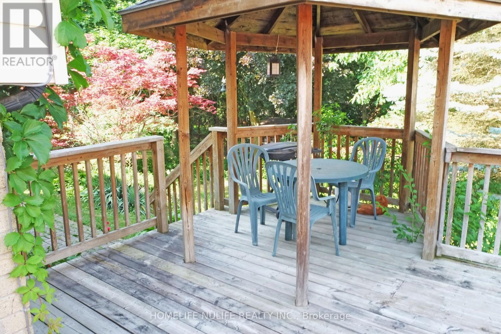 141 Castlegrove Boulevard, London North, Ontario  N6G 3T3 - Photo 8 - X12378306