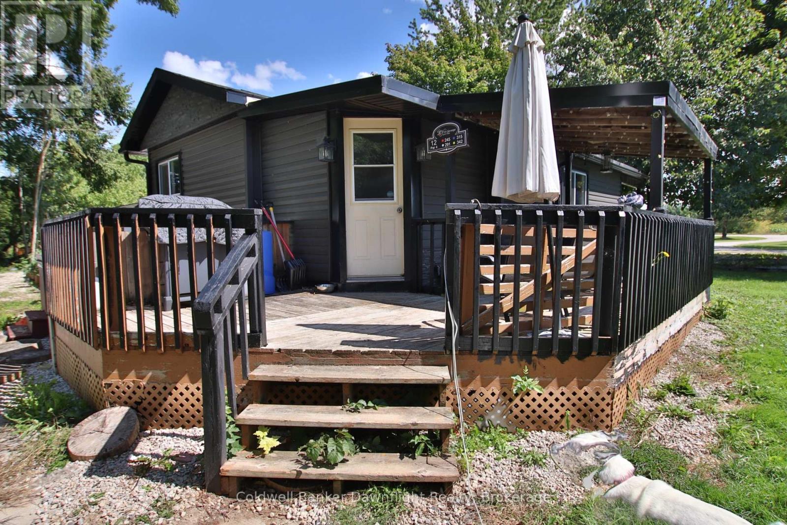 7 First Ave - 75049 Hensall Road, Huron East (Tuckersmith), Ontario  N0K 1W0 - Photo 15 - X12377874