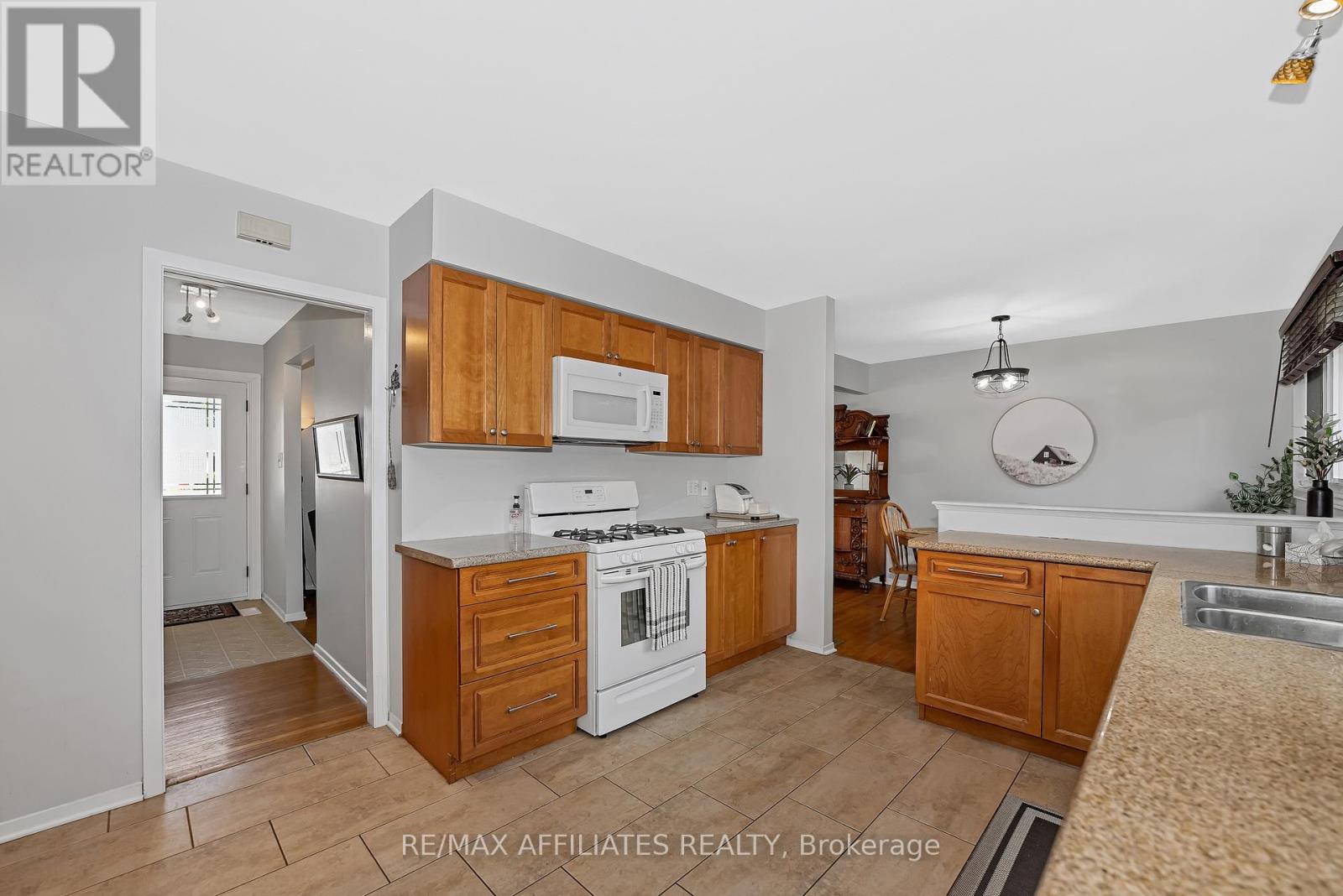 11 Tripp Crescent, Ottawa, Ontario  K2J 1C5 - Photo 11 - X12376618