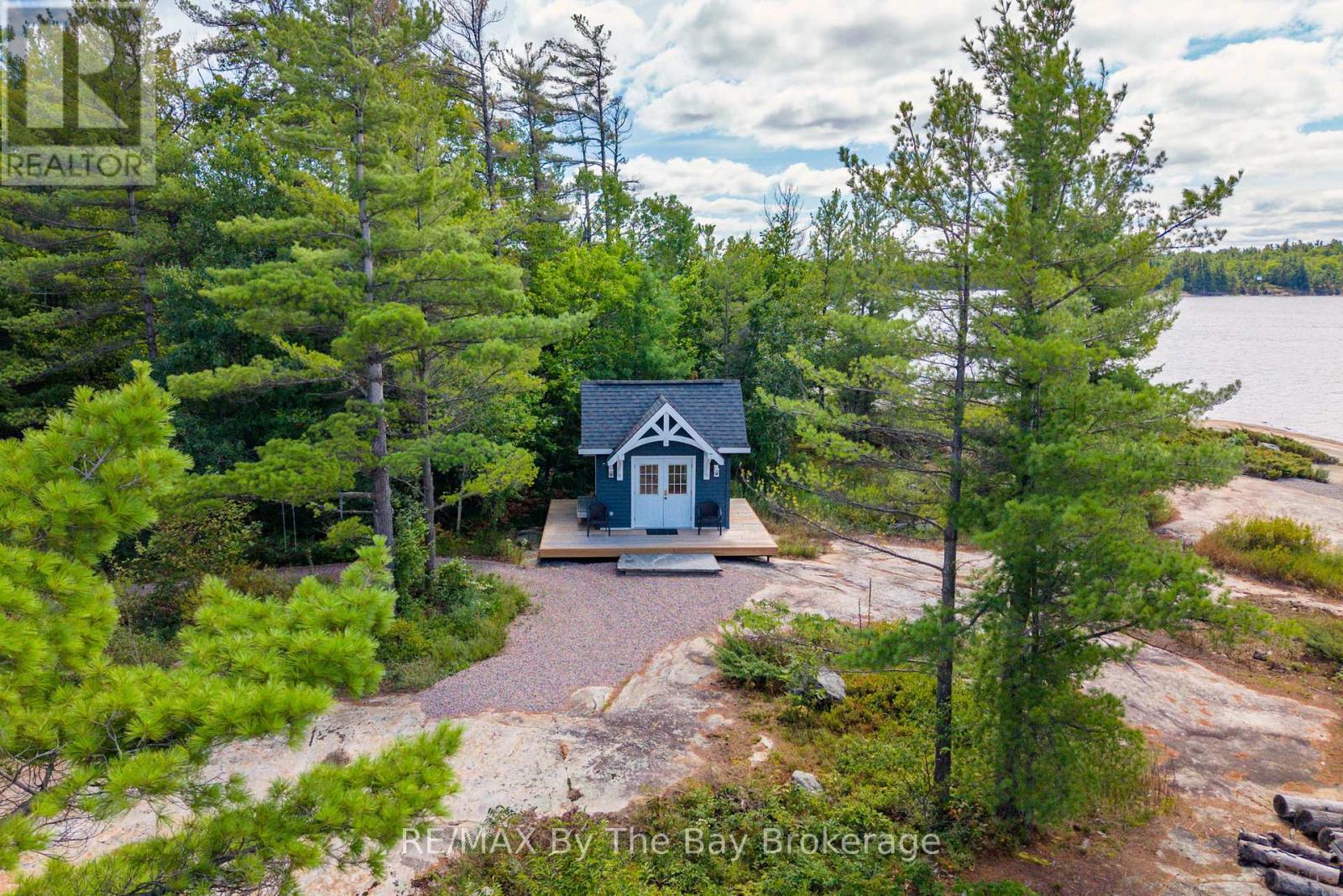 19980 Georgian Bay Shore, Georgian Bay (Gibson), Ontario  P0E 1E0 - Photo 49 - X12378551