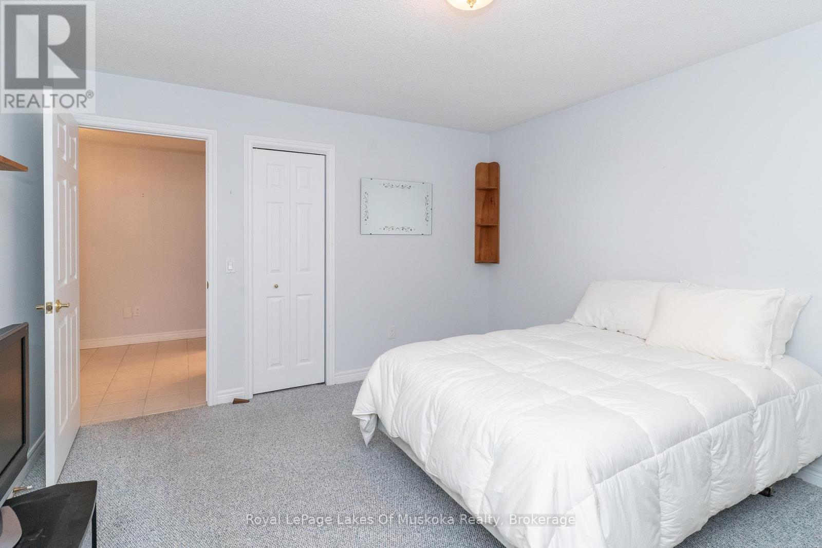 25 Stonehedge Close, Gravenhurst, Ontario  P1P 1Y7 - Photo 28 - X12378586
