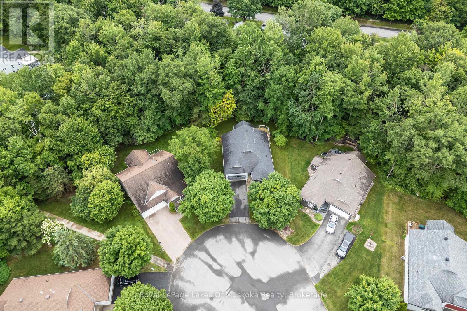 25 Stonehedge Close, Gravenhurst, Ontario  P1P 1Y7 - Photo 41 - X12378586