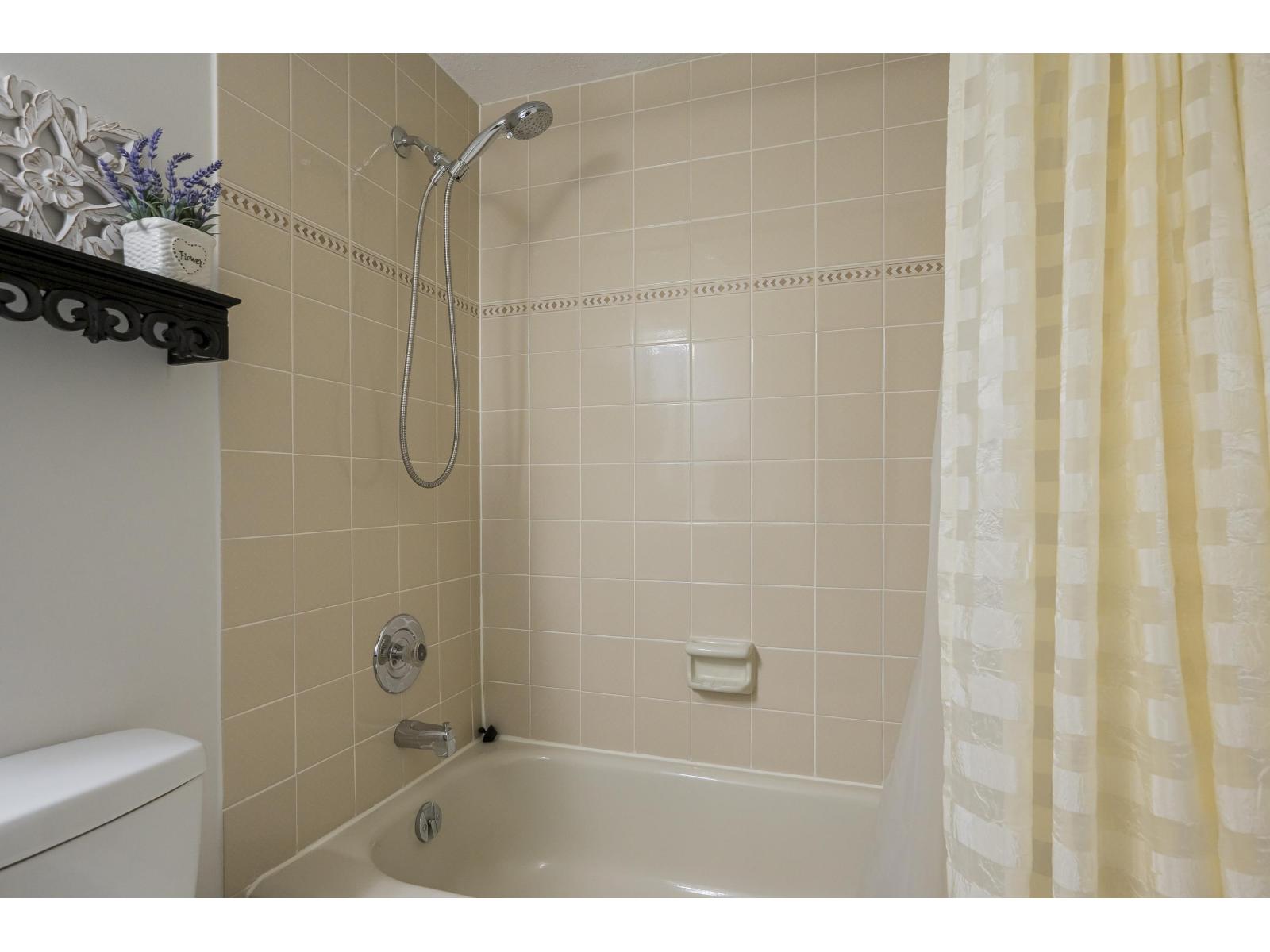 110 32823 Landeau Place, Abbotsford, British Columbia  V2S 6S6 - Photo 24 - R3042117