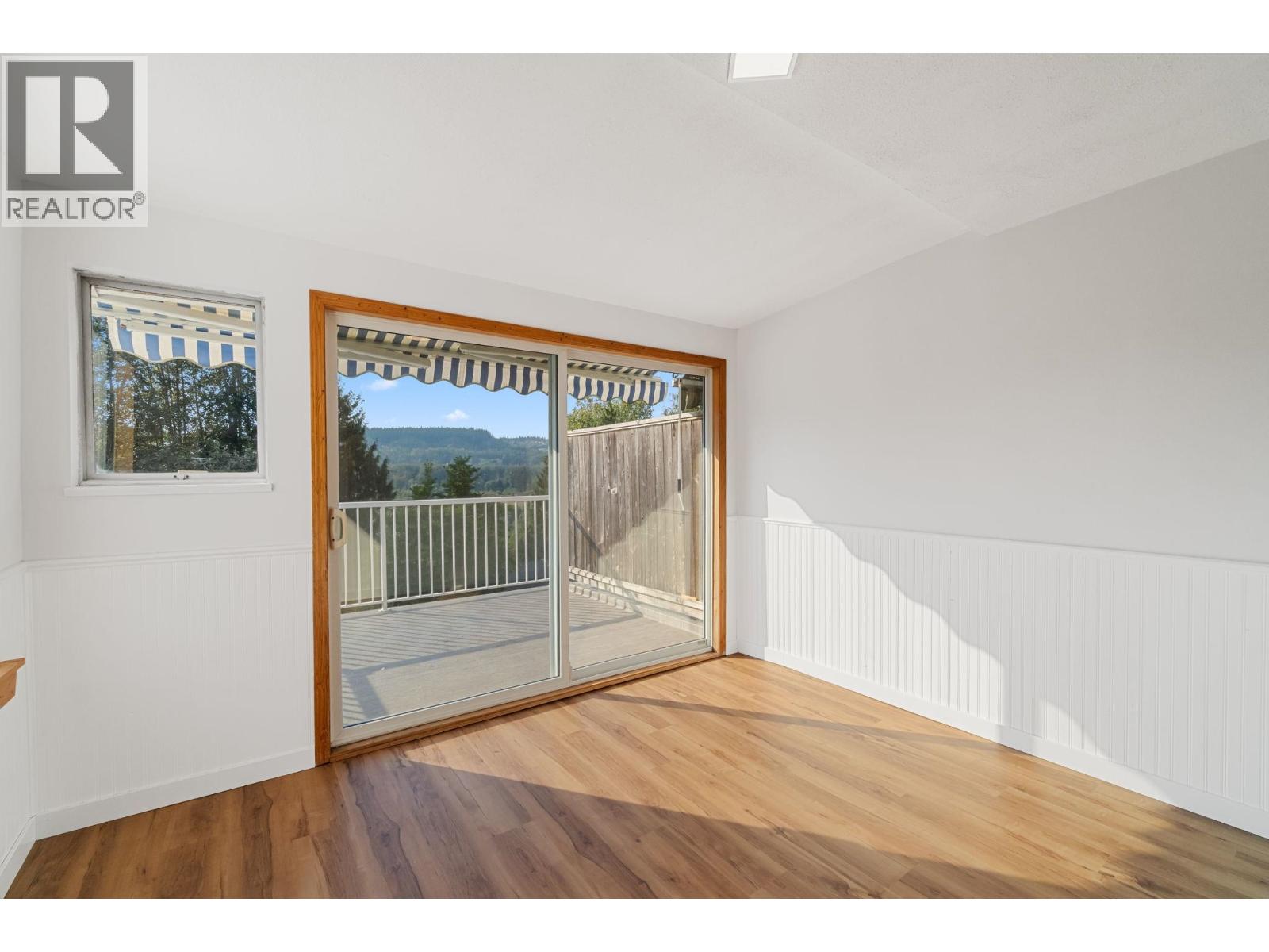 1431 Elinor Crescent, Port Coquitlam, British Columbia  V3C 2Y3 - Photo 7 - R3042142
