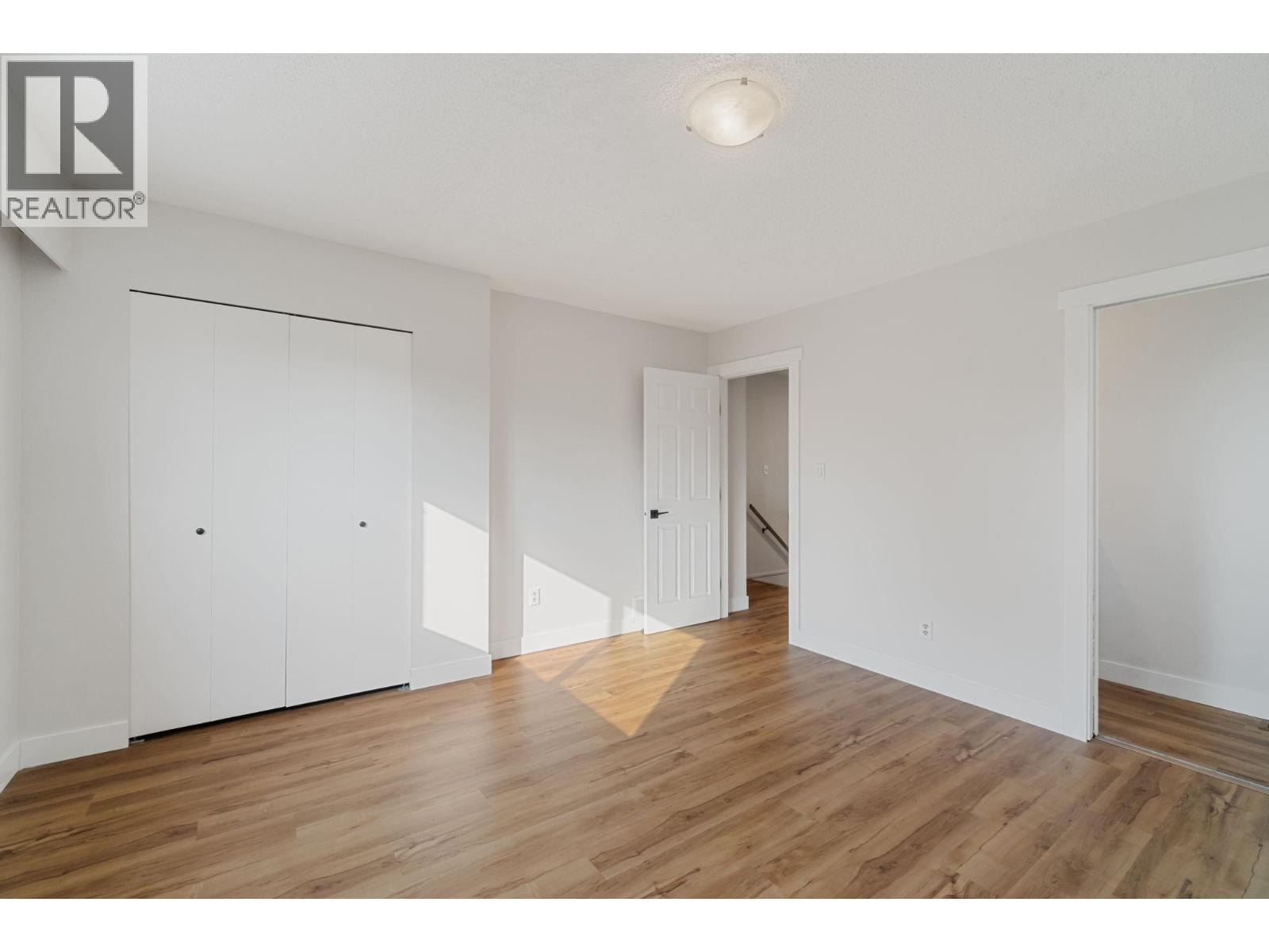 1431 Elinor Crescent, Port Coquitlam, British Columbia  V3C 2Y3 - Photo 9 - R3042142