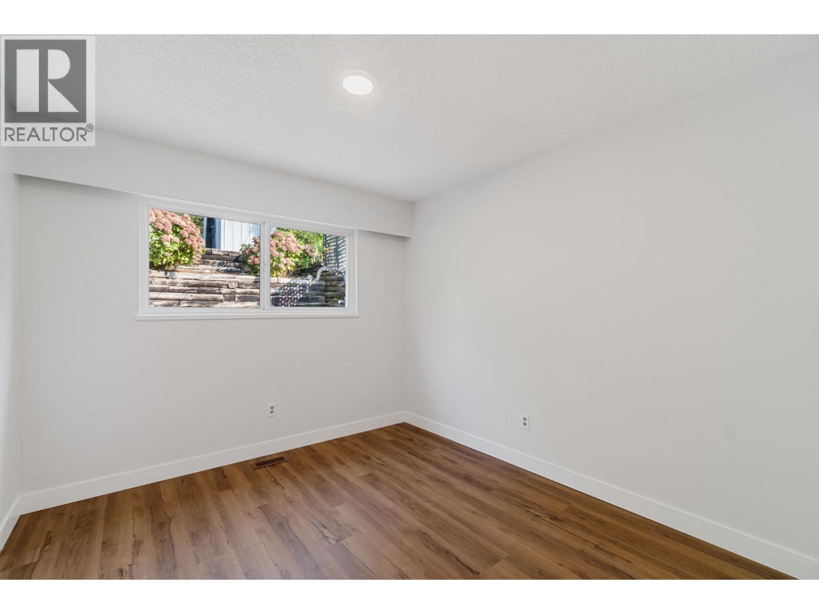 1431 Elinor Crescent, Port Coquitlam, British Columbia  V3C 2Y3 - Photo 11 - R3042142