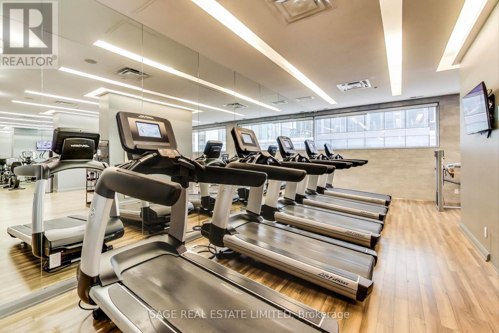 320 - 155 Yorkville Avenue, Toronto (Annex), Ontario  M5R 0B4 - Photo 19 - C12378485