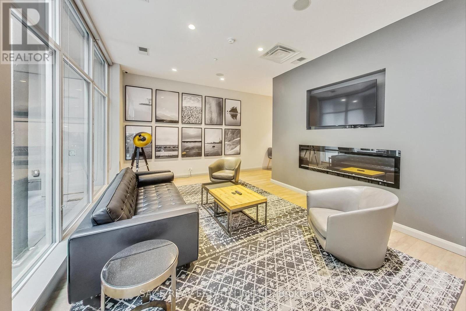 320 - 155 Yorkville Avenue, Toronto (Annex), Ontario  M5R 0B4 - Photo 24 - C12378485