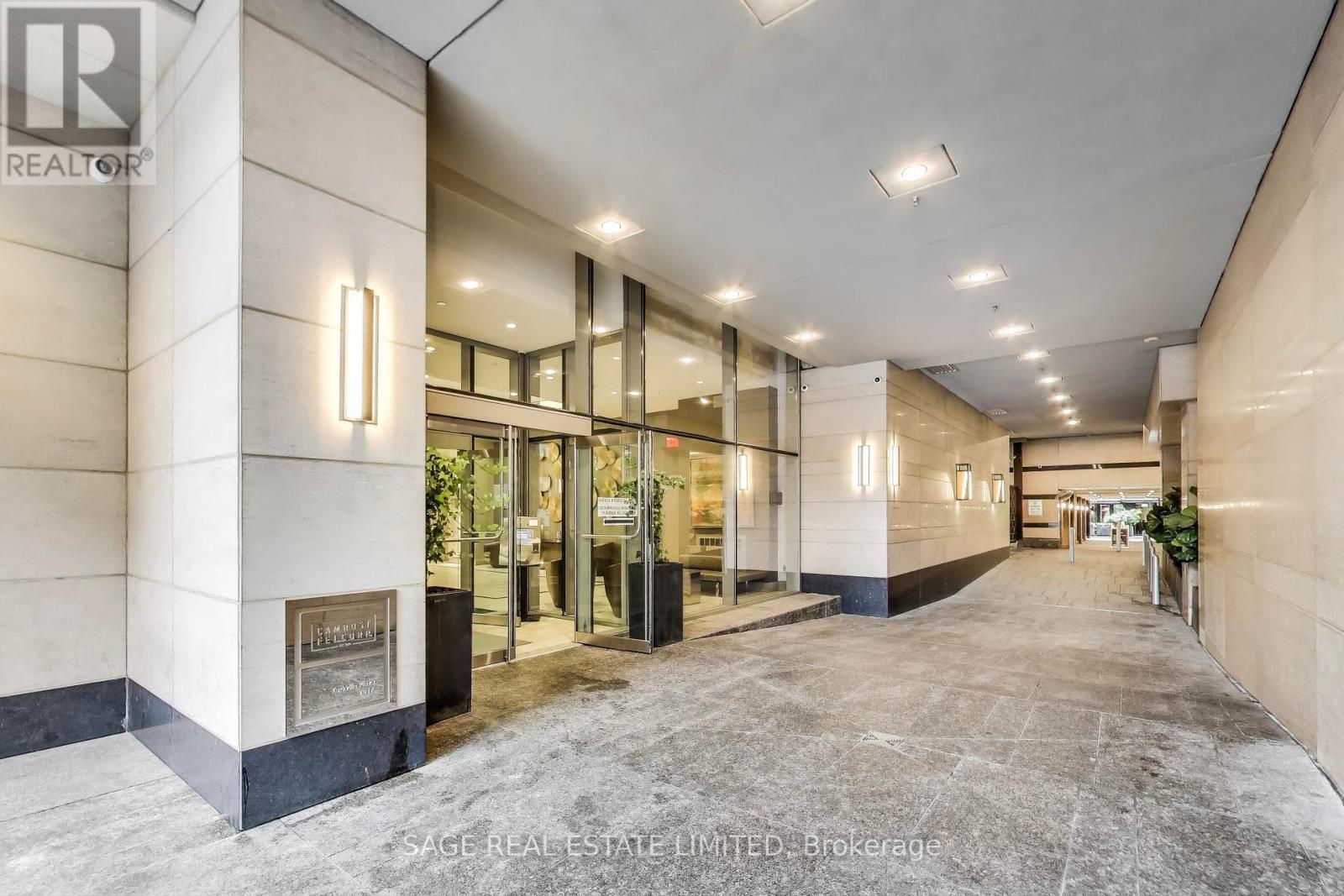 320 - 155 Yorkville Avenue, Toronto (Annex), Ontario  M5R 0B4 - Photo 35 - C12378485