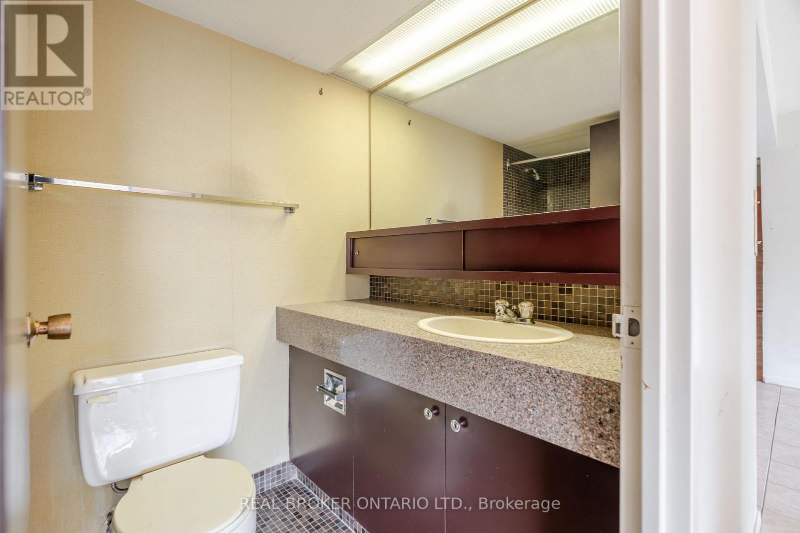 1402 - 151 Bay Street, Ottawa, Ontario  K1R 7T2 - Photo 26 - X12378596
